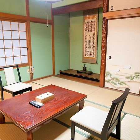 Takayanagi Ryokan - Vacation Stay 88528V Takamatsu Exteriör bild