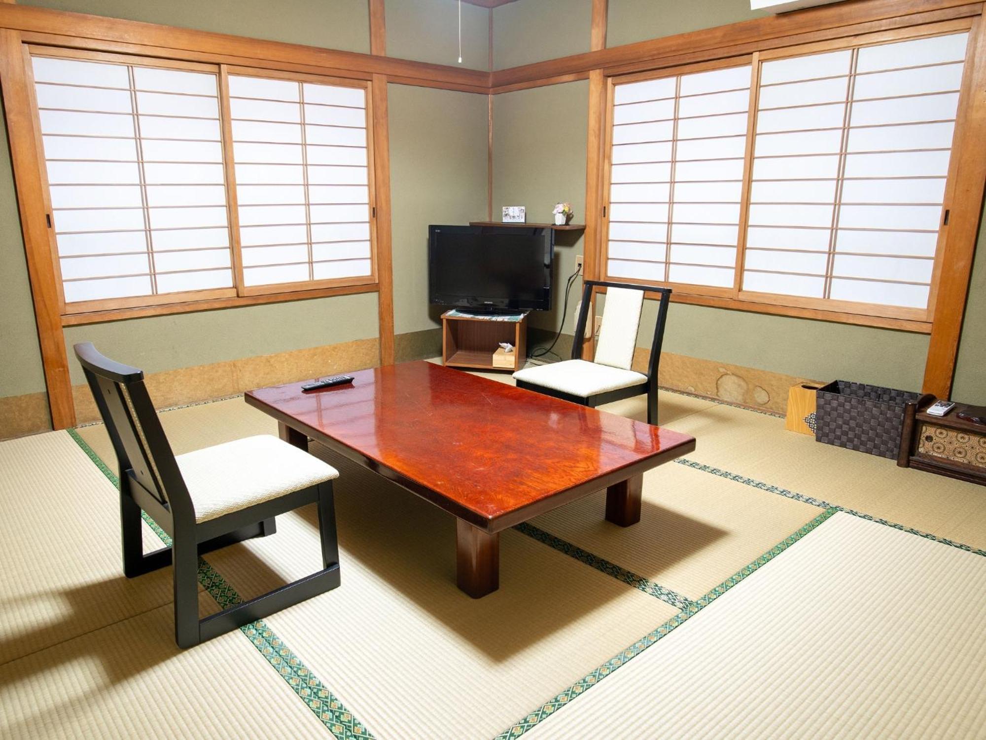 Takayanagi Ryokan - Vacation Stay 88528V Takamatsu Exteriör bild