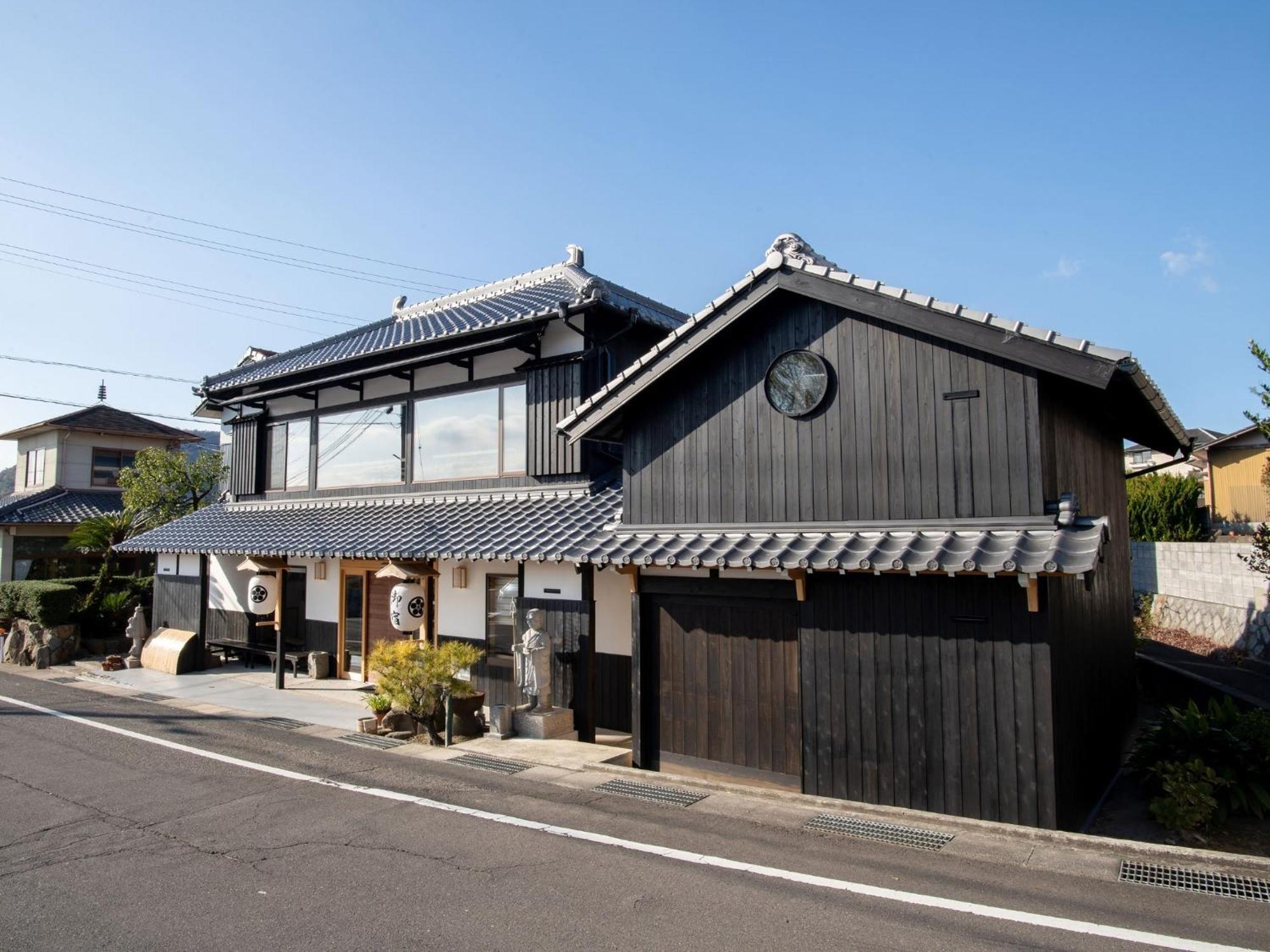 Takayanagi Ryokan - Vacation Stay 88528V Takamatsu Exteriör bild